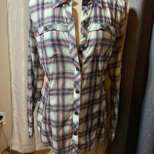 Cabi Women's Plaid Check Floral Size M -Western Shirt - 100% Cotton